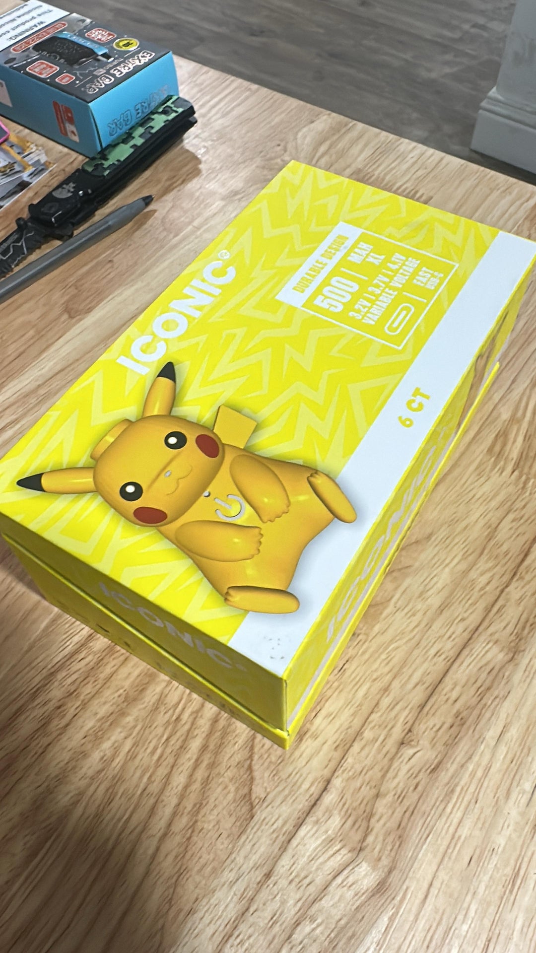 Iconic Battery - PIKA - Yellow  - POP of 6