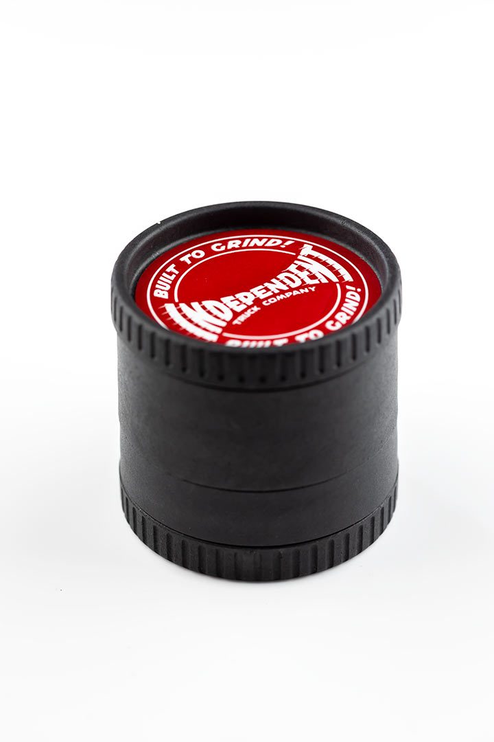 Santa Cruz Shredder X Independent  - Black 4 Piece Medium Hemp Grinder POP - 16 Units